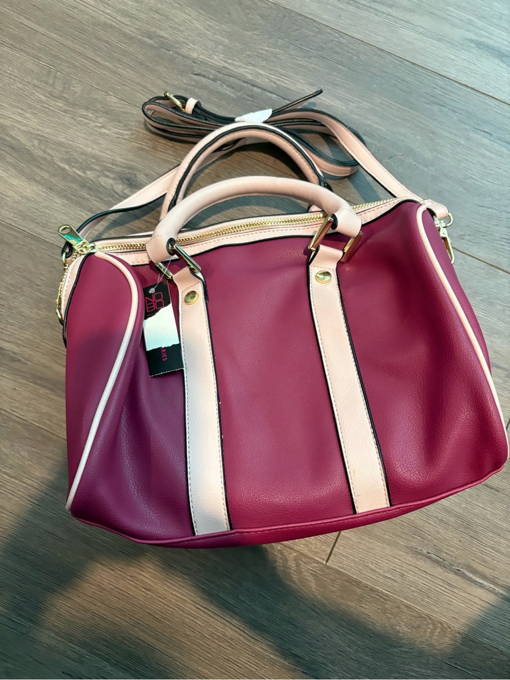 Womens No Boundaries Handbag